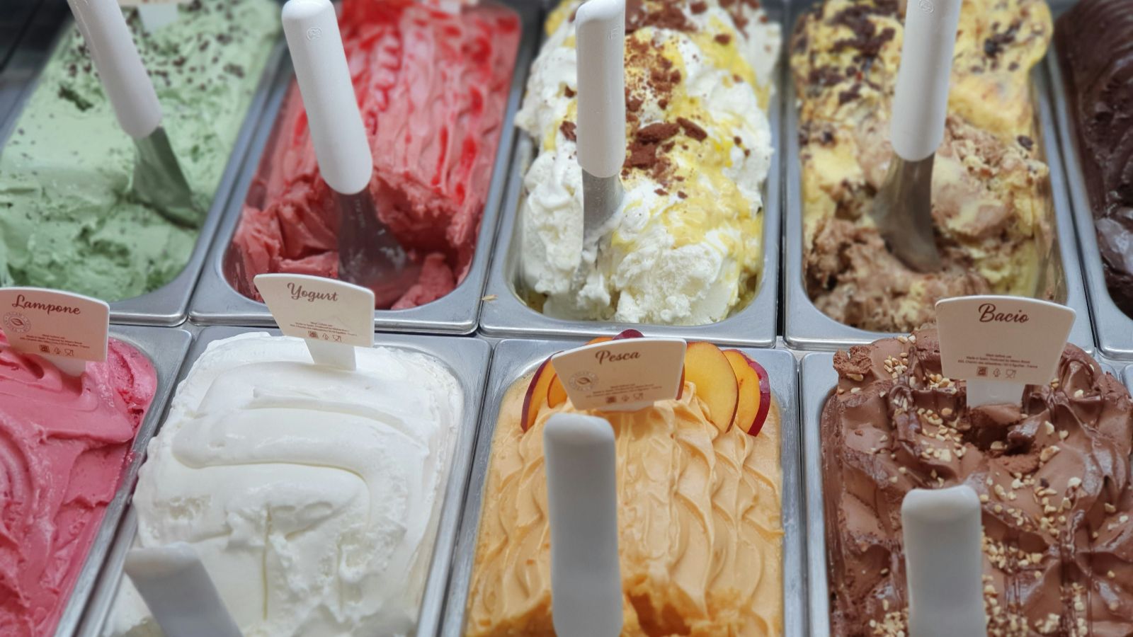 1600 x 900festa gelato borutta (1)
